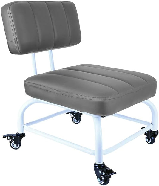 Rolling Stool and 4 Wheels by IMMERLIEBEN