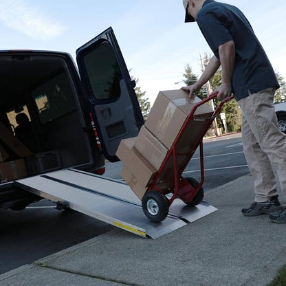 EZ-ACCESS TRAVERSE Singlefold Portable Loading Ramp - Image 7