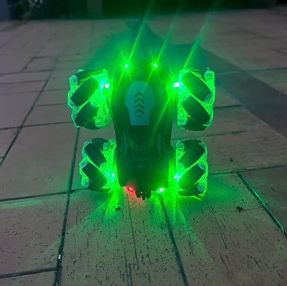 Gesture Sensing RC Stunt Car - Image 9