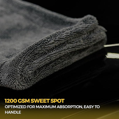 The Giant Giant 24"x36" Car Drying Towel – Ultra Absorbent 1200 GSM Twisted - Image 5